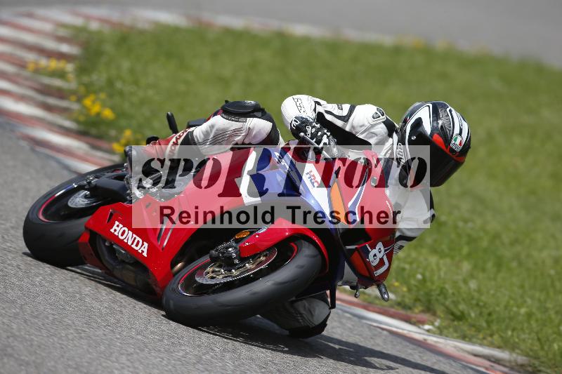 /Archiv-2024/29 12.06.2024 MOTO.CH Track Day ADR/Gruppe rot/87